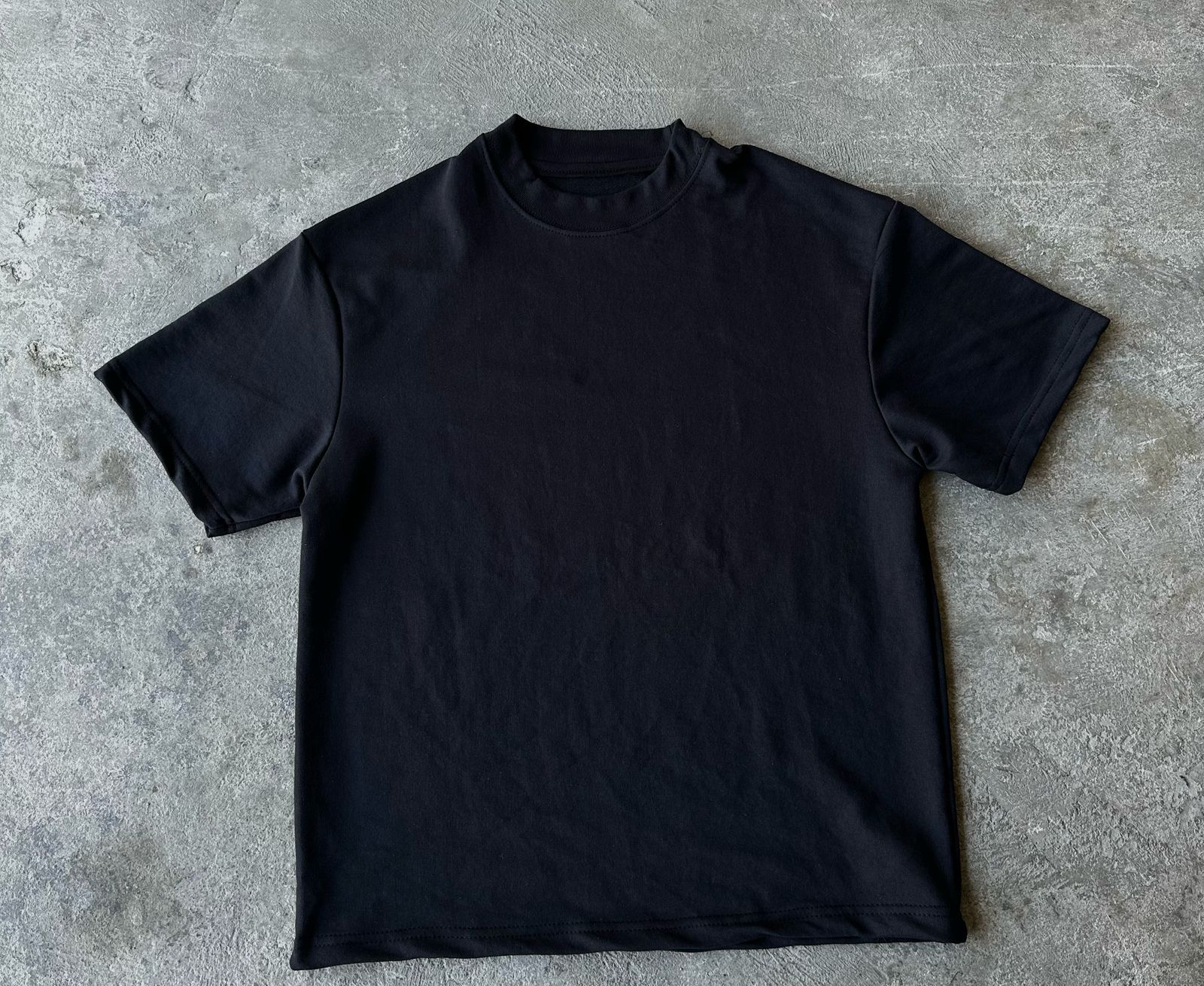 PLAYERA SEMI OVERSIZE 300G IMPORTADA GRIS - Image 4